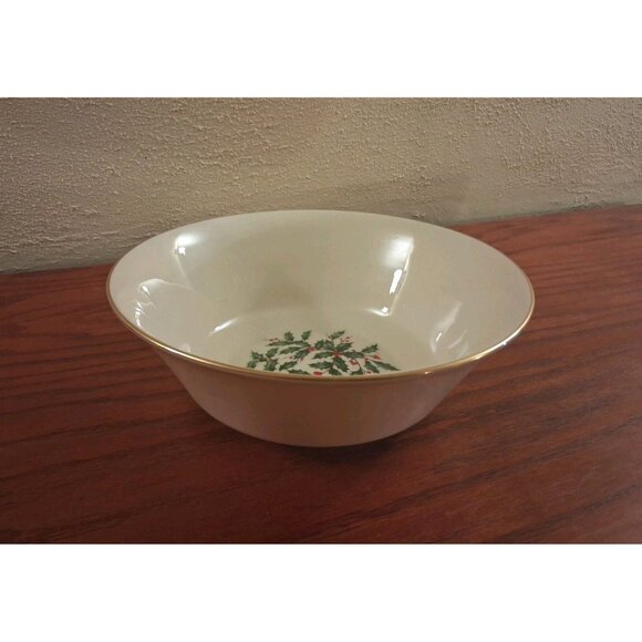 Lenox Special Holiday Holly Berry Round Serving Bowl Christmas Vintage USA - Picture 2 of 6